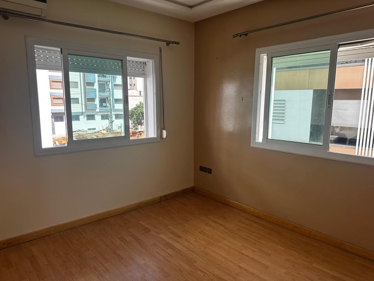 Location d’un appartement NON MEUBLEE COSY de 74m² (LA VILLE HAUTE) - 6
