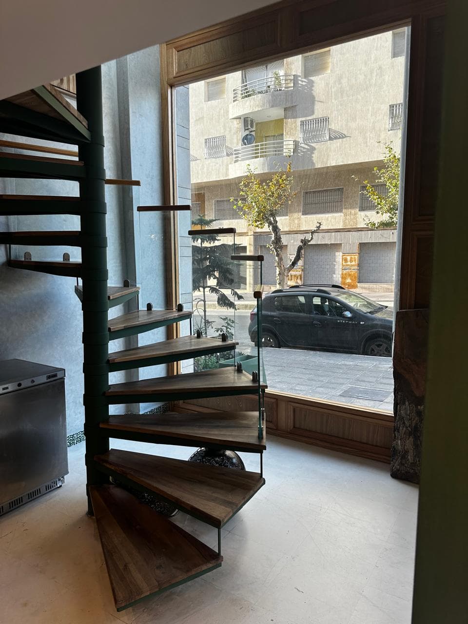 Magnifique Local Commercial de 62m² à Louer - 3